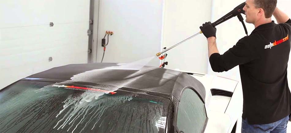 How to Clean and Maintain Your Car Roof